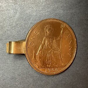 COIN TIE BAR CLIP. UK One Penny coin. Foreign coin. Custom made jewelry. Vintage
